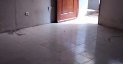 Grand studio au rez-de-chaussée